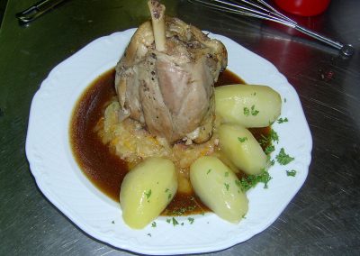 Schützenhof Kartoffeln, Eisbein und Sauerkraut